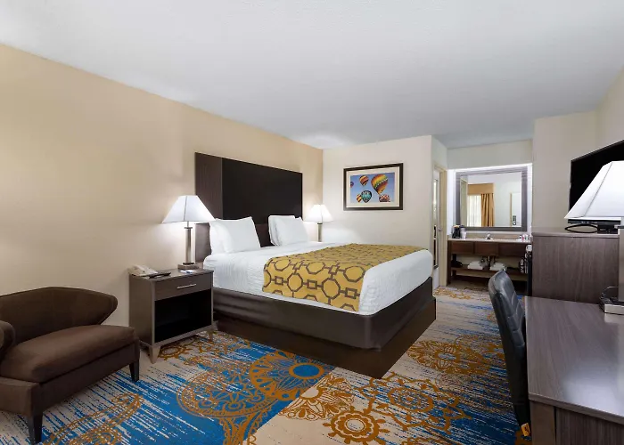 Baymont Inn & Suites Tallahassee